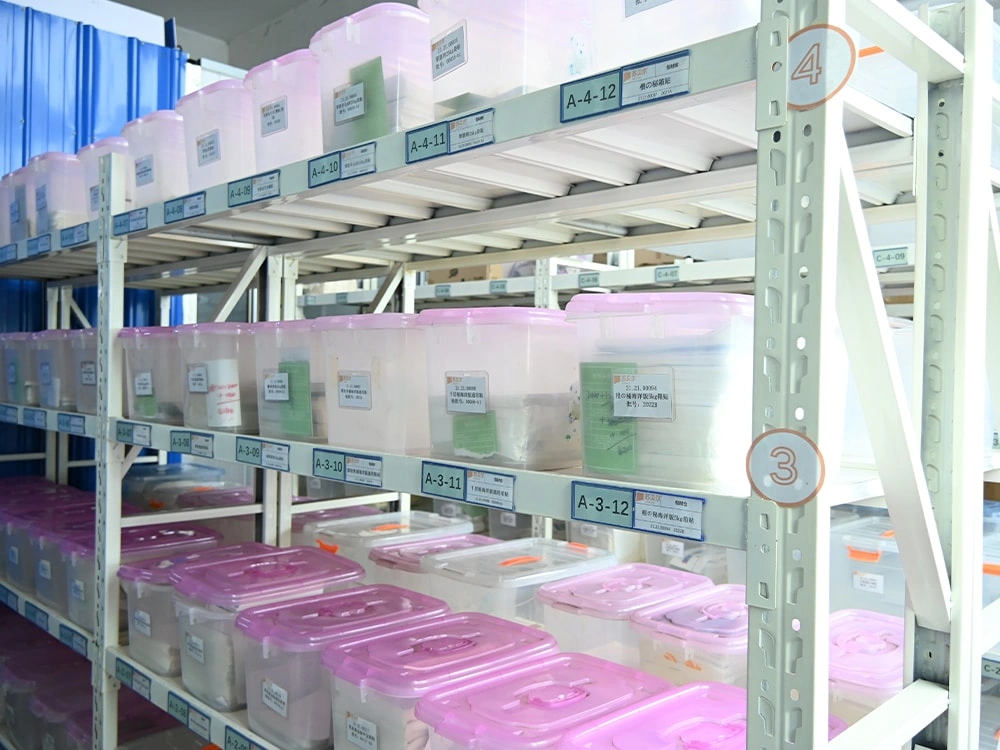 Labeling Room